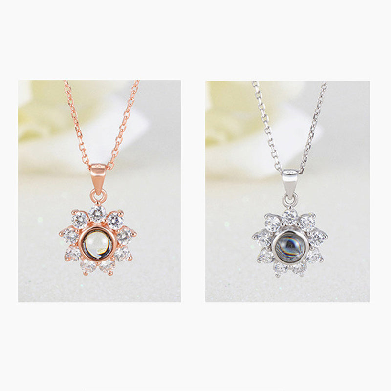 Sun Flower Projection Necklace